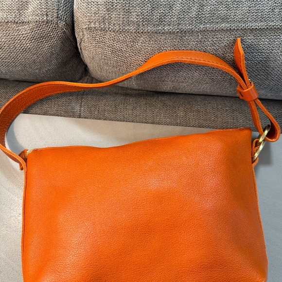 Portland Leather Goods Small Slouchy Shoulder Bag - Picture 2 of 4